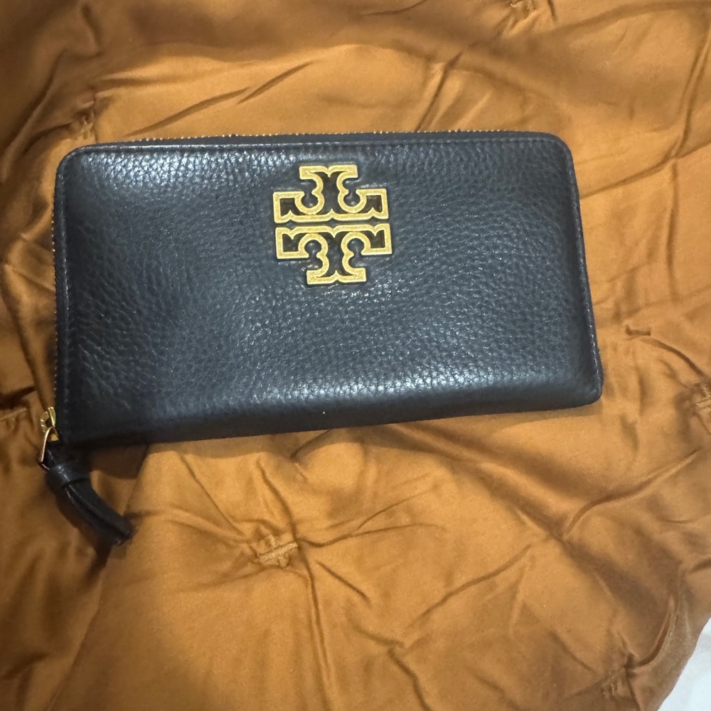 Tory Burch Black Leather Card Holder with Gold Accents
